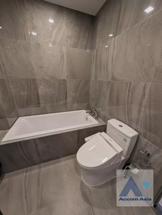 7  1 br Condominium For Rent in Sukhumvit ,Bangkok BTS Asok - MRT Phetchaburi at Q Prasarnmit AA39654