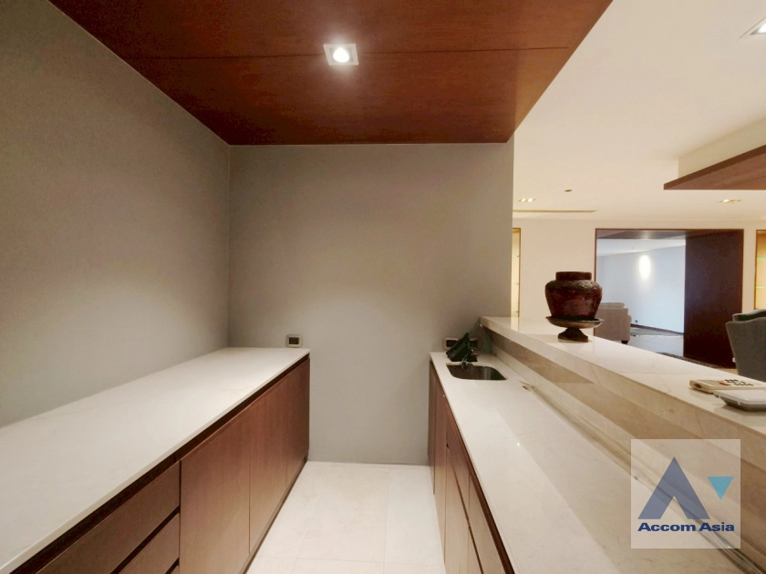 8  3 br Condominium for rent and sale in Sukhumvit ,Bangkok BTS Nana at Kallista Mansion AA39655