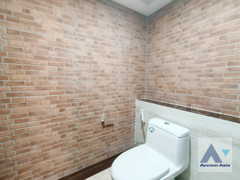 24  3 br Condominium for rent and sale in Sukhumvit ,Bangkok BTS Nana at Kallista Mansion AA39655