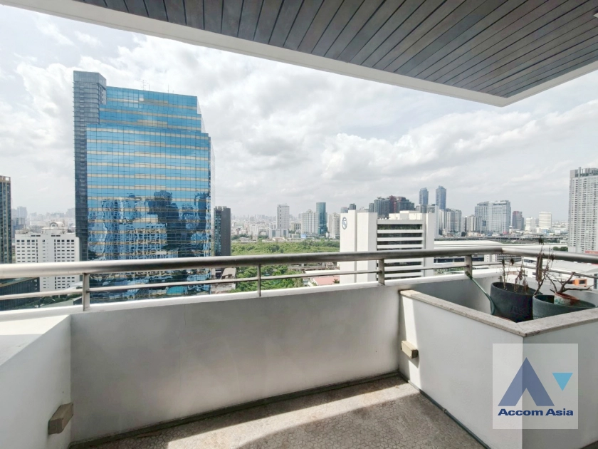 27  3 br Condominium for rent and sale in Sukhumvit ,Bangkok BTS Nana at Kallista Mansion AA39655