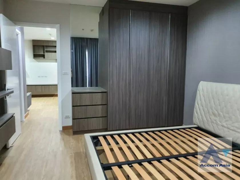 9  2 br Condominium For Sale in Charoen Nakhon ,Bangkok BTS Krung Thon Buri at Urbano Absolute Sathorn AA39665