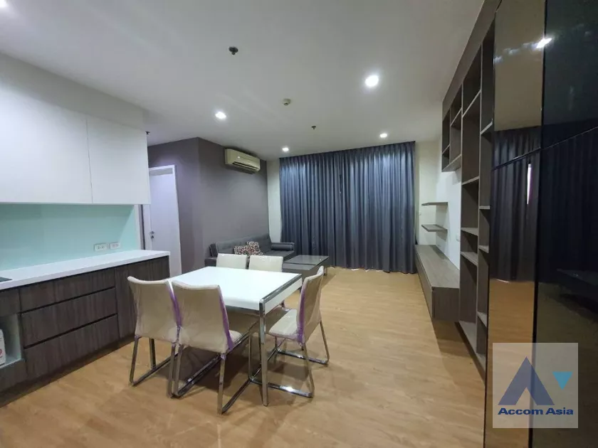 unit 2 Bedrooms  Condominium For Sale in Charoen Nakhon, Bangkok  near BTS Krung Thon Buri (AA39665)