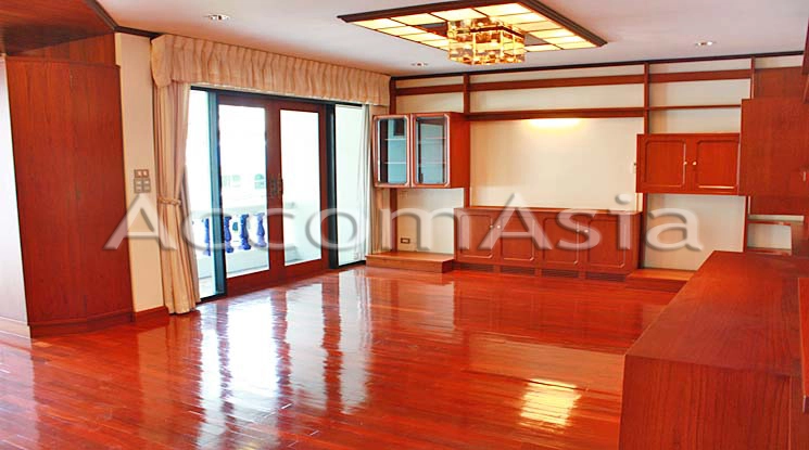 7  2 br Townhouse For Rent in Sukhumvit ,Bangkok BTS Nana 11002201