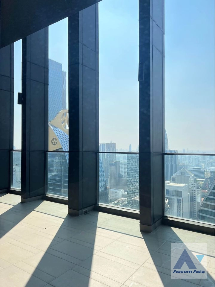 21  3 br Condominium For Rent in Ploenchit ,Bangkok BTS Ploenchit at Noble Ploenchit AA39677
