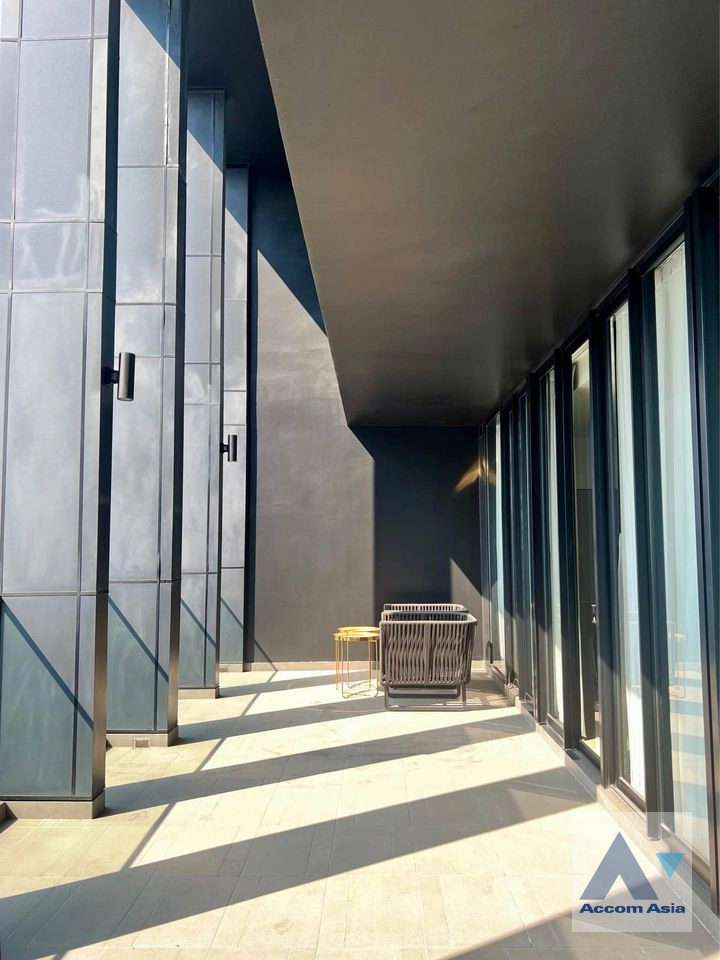  1  3 br Condominium For Rent in Ploenchit ,Bangkok BTS Ploenchit at Noble Ploenchit AA39677