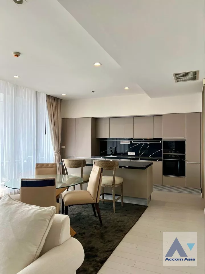 Huge Terrace, Duplex Condo, Penthouse |  3 Bedrooms  Condominium For Rent in Ploenchit, Bangkok  near BTS Ploenchit (AA39677)