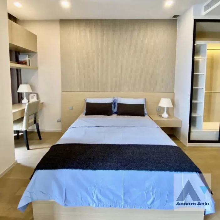 unit 1 Bedroom  Condominium For Rent in Sukhumvit, Bangkok  near BTS Asok - MRT Sukhumvit (AA39680)