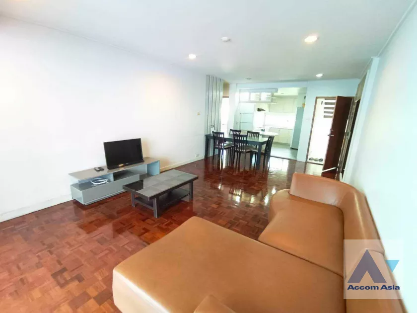 unitPet friendly |  2 Bedrooms  Apartment For Rent & Sale in Sukhumvit, Bangkok  near BTS Asok - MRT Phetchaburi (AA39681)