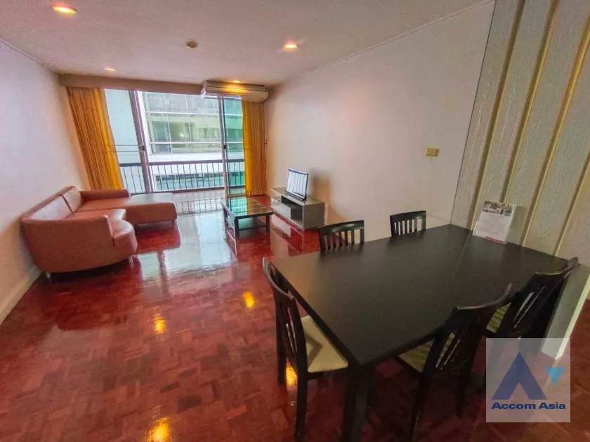 Pet friendly |  2 Bedrooms  Apartment For Rent in Sukhumvit, Bangkok  near BTS Asok - MRT Phetchaburi (AA39681)