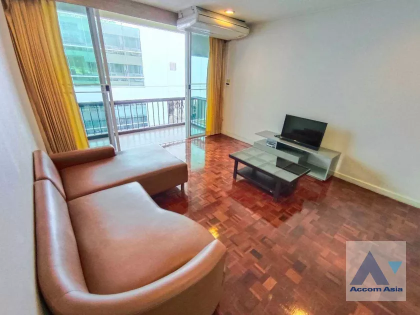 Pet friendly |  2 Bedrooms  Apartment For Rent in Sukhumvit, Bangkok  near BTS Asok - MRT Phetchaburi (AA39681)