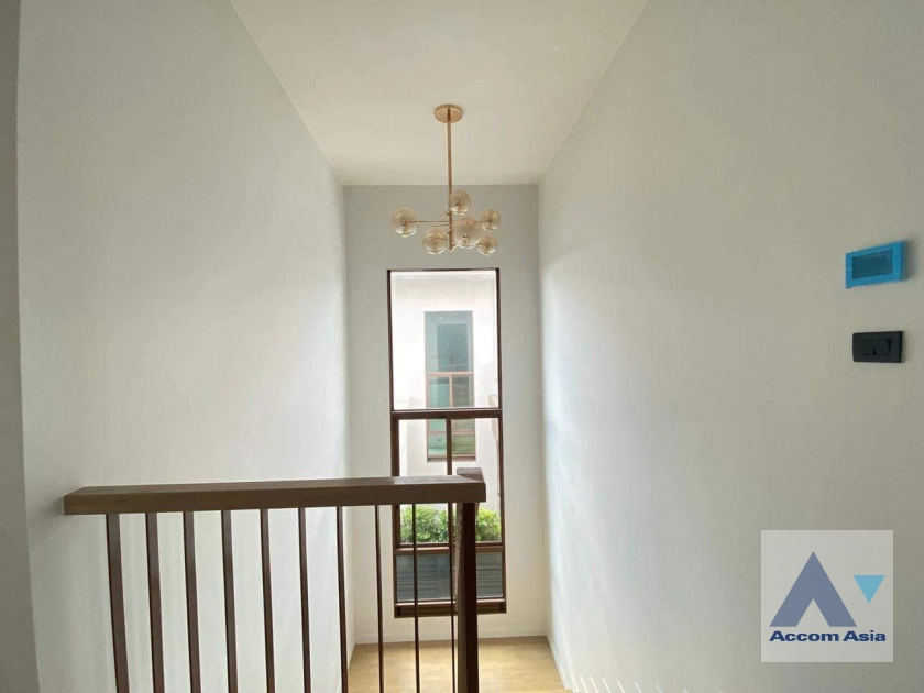 11  4 br House For Rent in Krungthep Kreetha ,Bangkok MRT Yaek Lam Sali at Burasiri Krungthep Kreetha AA39691