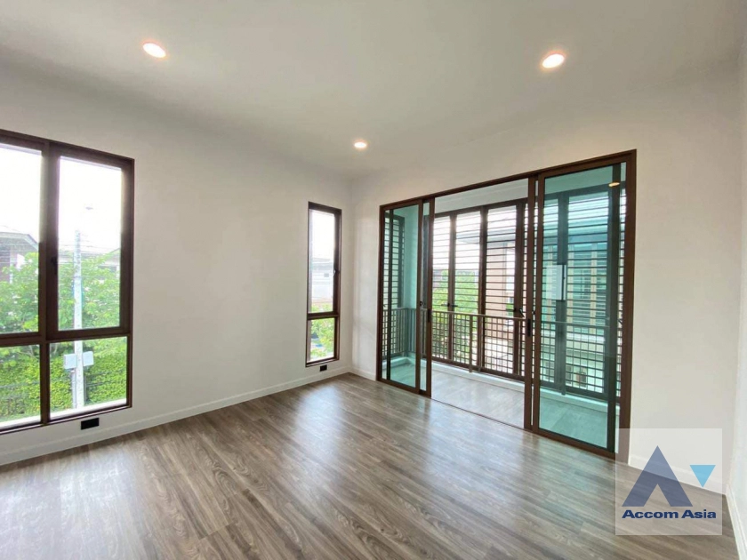 unitStylish house with pool and elegant design in Krungthep Kreetha (AA39691)