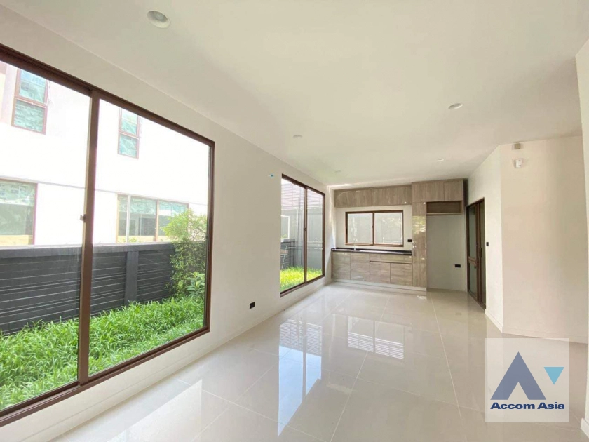  1  4 br House For Rent in Krungthep Kreetha ,Bangkok MRT Yaek Lam Sali at Burasiri Krungthep Kreetha AA39691