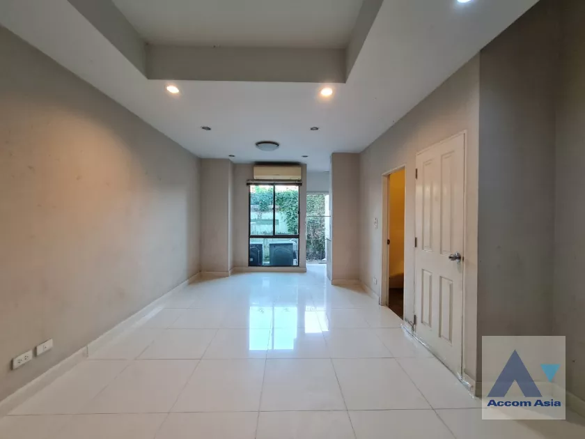 2  3 br Townhouse For Sale in Sukhumvit ,Bangkok BTS Bang Chak at The Private Sukhumvit-Bangchak AA39692
