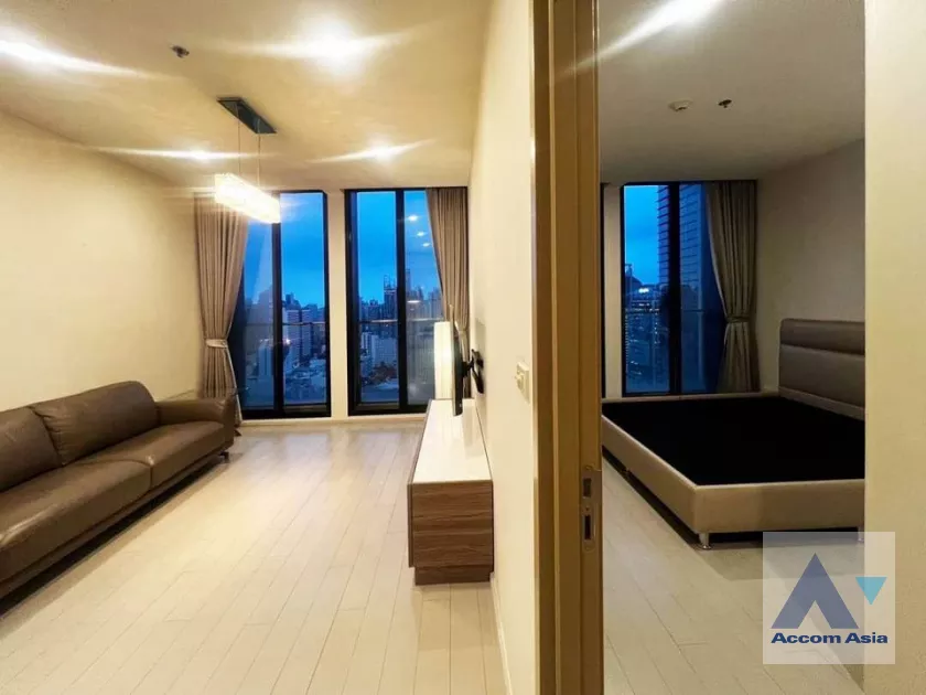 unit 1 Bedroom  Condominium For Sale in Ploenchit, Bangkok  near BTS Ploenchit (AA39697)