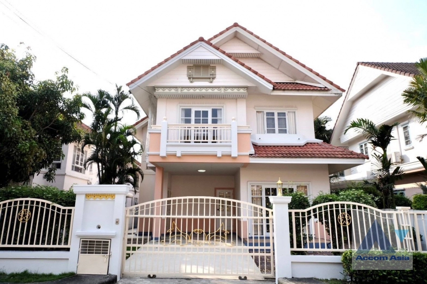  2  3 br House For Rent in Dusit ,Bangkok  at Parkway Chalet AA39698