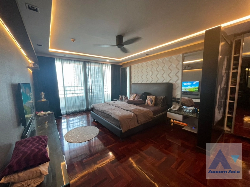 9  4 br Condominium For Sale in Sukhumvit ,Bangkok BTS Asok at Wattana Heights AA39709