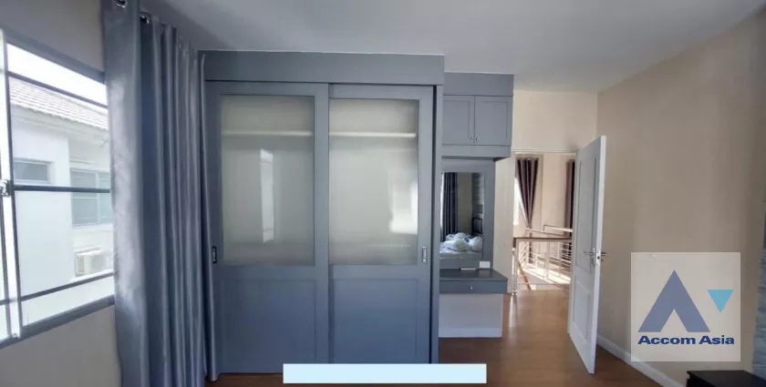 10  3 br House For Rent in Pattanakarn ,Bangkok ARL Ban Thap Chang at Manthana Onnut Wongwan 2 AA39718