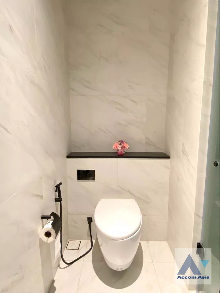 16  1 br Condominium For Rent in Sathorn ,Bangkok BTS Chong Nonsi at Tait 12 AA39734