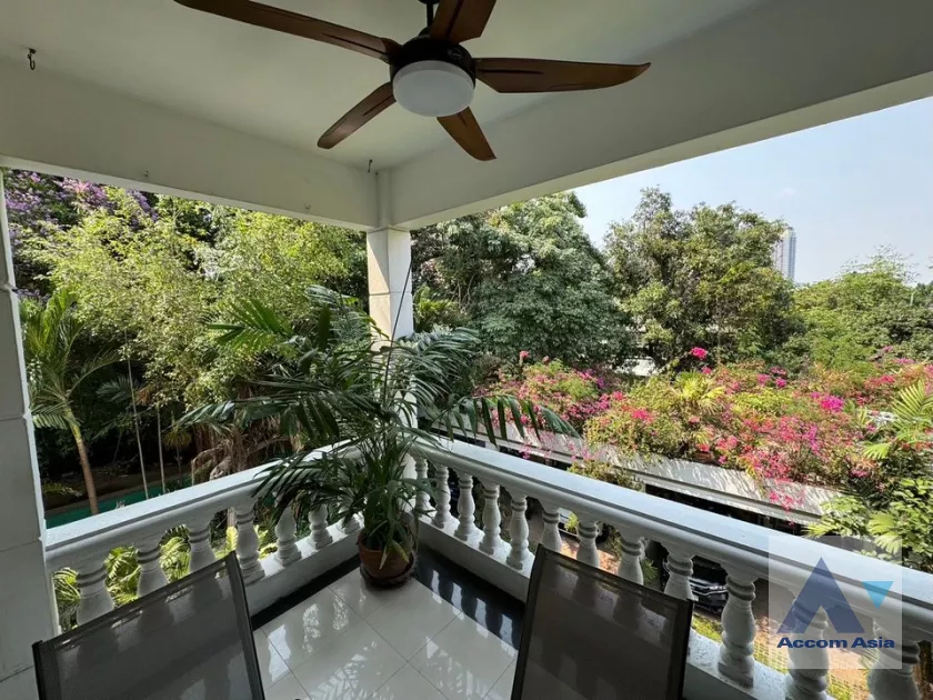 8  2 br Apartment For Rent in Sathorn ,Bangkok MRT Khlong Toei at Classic and Elegant Atmosphere AA39743