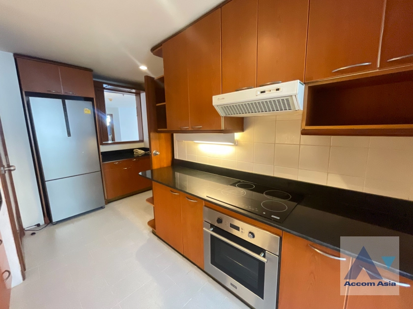 11  2 br Apartment for rent and sale in Sathorn ,Bangkok BTS Chong Nonsi at Thai Colonial Style AA39745