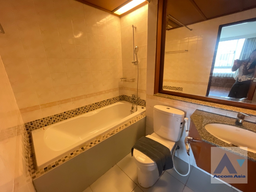 19  2 br Apartment for rent and sale in Sathorn ,Bangkok BTS Chong Nonsi at Thai Colonial Style AA39745