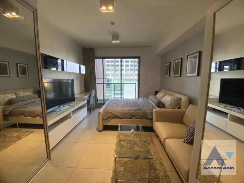 unit 1 Bedroom  Condominium For Rent in Sukhumvit, Bangkok  near BTS Ekkamai (AA39746)