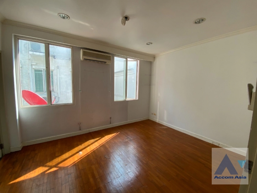 5  4 br House for rent and sale in Sukhumvit ,Bangkok BTS Thong Lo at Baan Klang Krung Thonglor AA39753