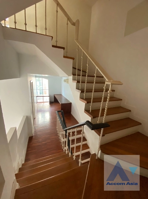  1  4 br House for rent and sale in Sukhumvit ,Bangkok BTS Thong Lo at Baan Klang Krung Thonglor AA39753