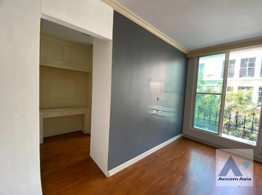 18  4 br House for rent and sale in Sukhumvit ,Bangkok BTS Thong Lo at Baan Klang Krung Thonglor AA39753