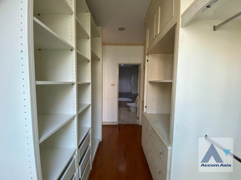 25  4 br House for rent and sale in Sukhumvit ,Bangkok BTS Thong Lo at Baan Klang Krung Thonglor AA39753