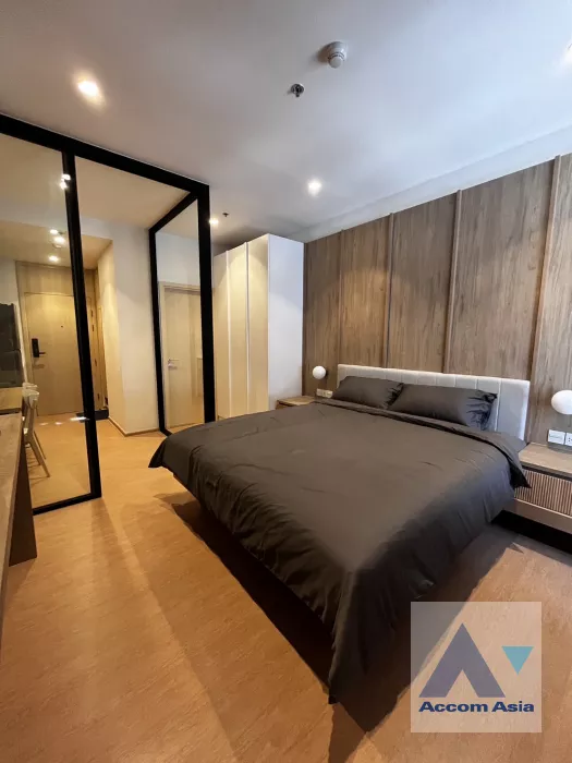 Pet friendly |  Maru Ekkamai 2 Condominium Condominium  1 Bedroom for Rent BTS Ekkamai in Sukhumvit Bangkok