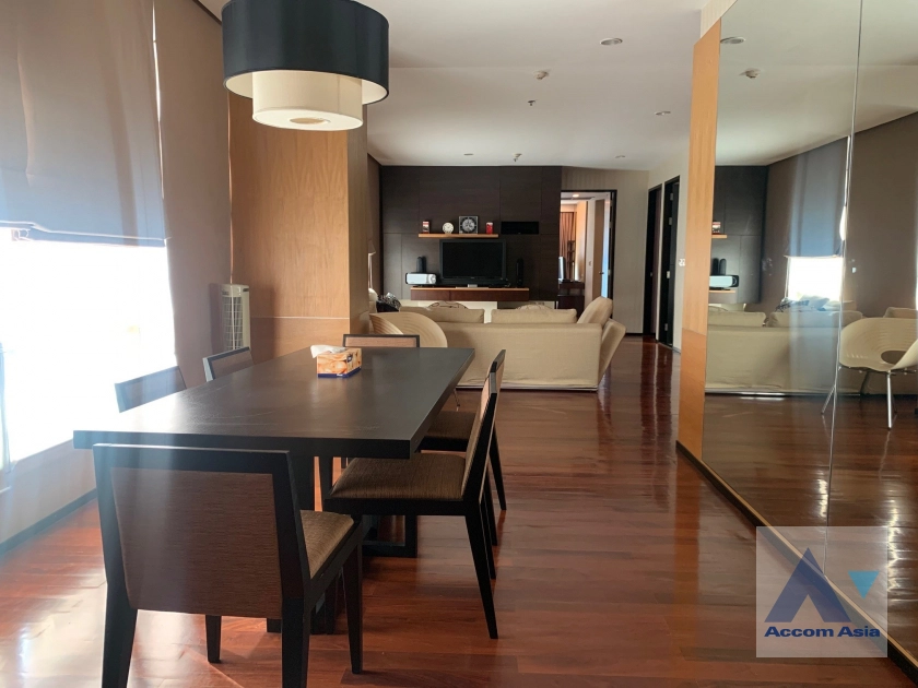 unit 2 Bedrooms  Condominium For Rent in Sukhumvit, Bangkok  near BTS Thong Lo (AA39759)