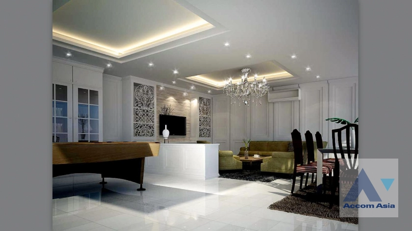 Triplex, Penthouse | Elephant Tower Condominium Condominium  6 Bedroom for Sale   in Ratchadaphisek Bangkok