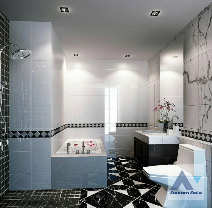 7  6 br Condominium For Sale in Ratchadaphisek ,Bangkok  at Elephant Tower Condominium AA39765