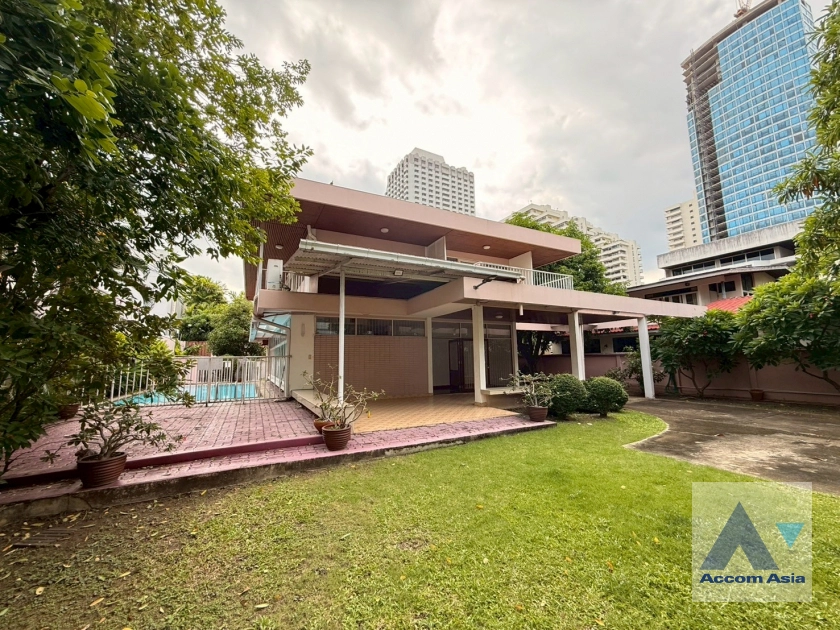 5  3 br House For Rent in Sukhumvit ,Bangkok BTS Nana 6000101