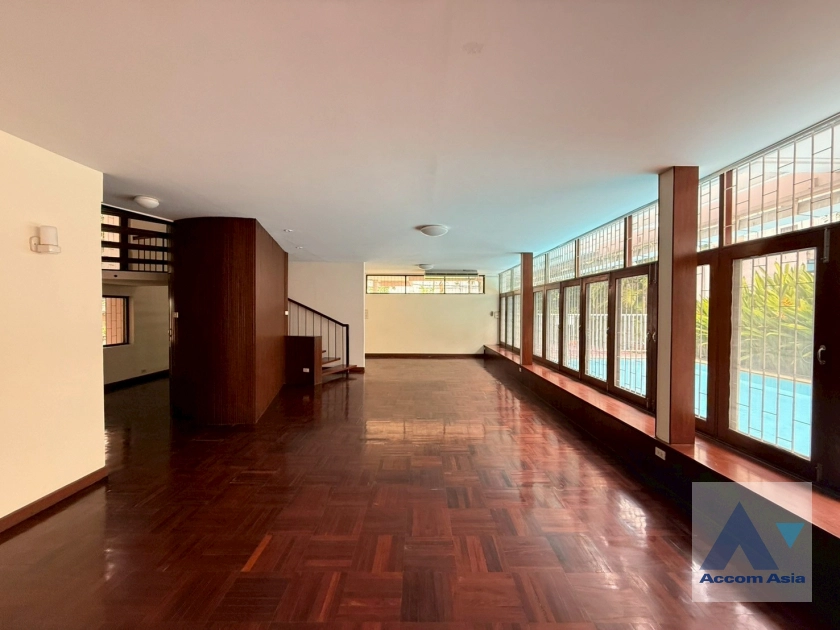 6  3 br House For Rent in Sukhumvit ,Bangkok BTS Nana 6000101