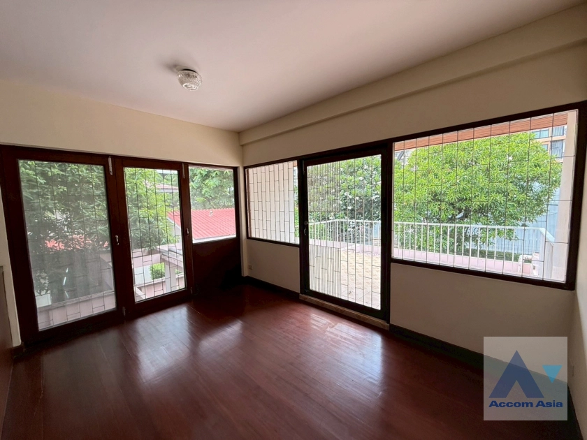 24  3 br House For Rent in Sukhumvit ,Bangkok BTS Nana 6000101
