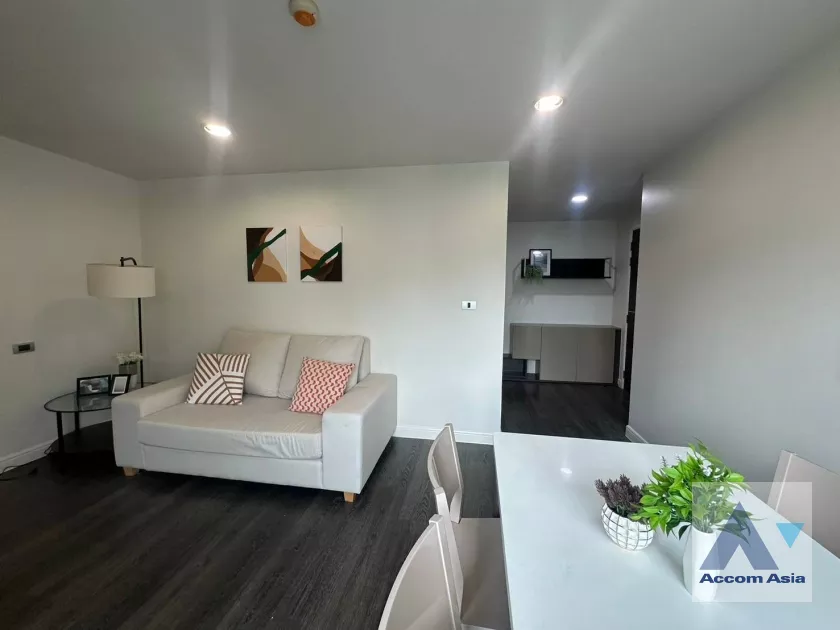 unit 2 Bedrooms  Condominium For Rent in Sukhumvit, Bangkok  near BTS Thong Lo (AA39806)