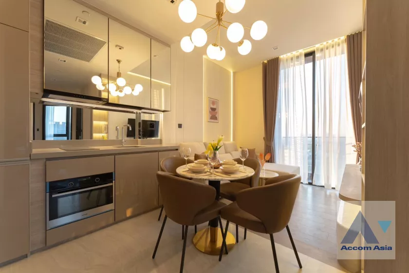  2 Bedrooms  Condominium For Rent in Phaholyothin, Bangkok  near MRT Phahon Yothin (AA39816)