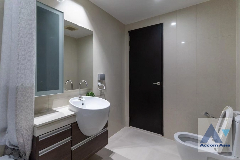 9  1 br Condominium For Rent in Sukhumvit ,Bangkok BTS Phra khanong at Sky Walk Condominium AA39822