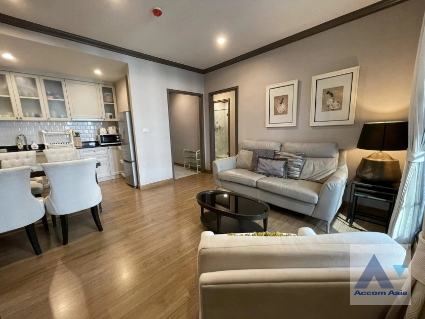 The Reserve Kasamsan 3 Condominium  2 Bedroom for Sale & Rent BTS National Stadium in Ploenchit Bangkok