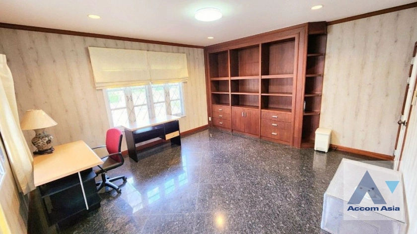 13  5 br House for rent and sale in Lat Phrao ,Bangkok  AA39826