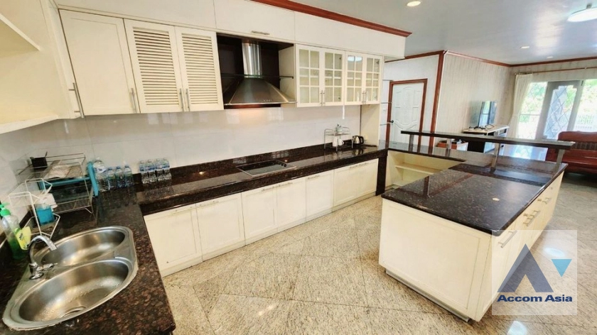 6  5 br House for rent and sale in Lat Phrao ,Bangkok  AA39826