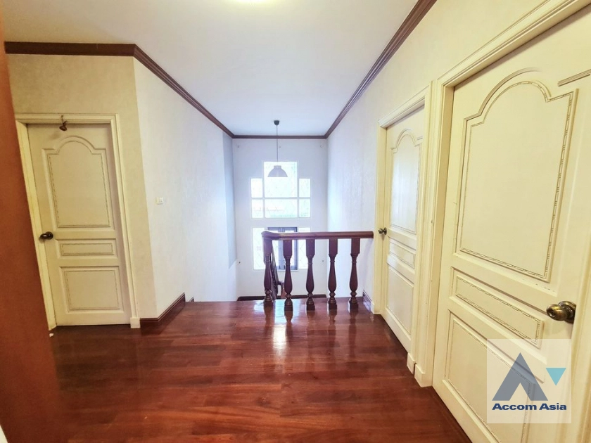 11  5 br House for rent and sale in Lat Phrao ,Bangkok  AA39826