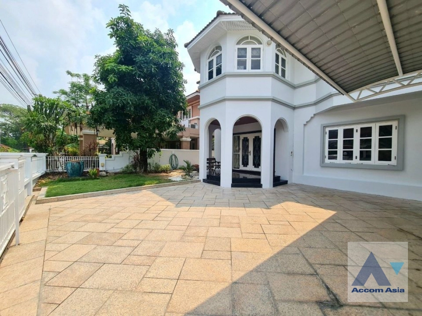  2  5 br House for rent and sale in Lat Phrao ,Bangkok  AA39826