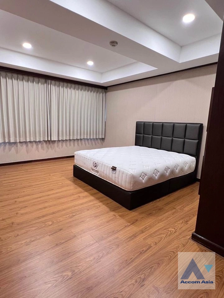 12  4 br Condominium for rent and sale in Sukhumvit ,Bangkok BTS Phrom Phong at Mano Tower AA39829