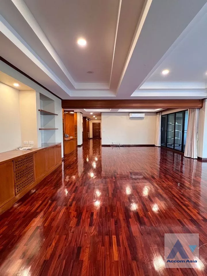 4  4 br Condominium For Sale in Sukhumvit ,Bangkok BTS Phrom Phong at Mano Tower AA39829