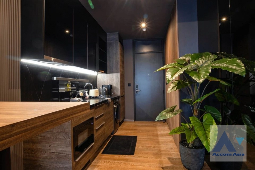  1  1 br Condominium for rent and sale in Ploenchit ,Bangkok BTS Ploenchit at MUNIQ Langsuan AA39840