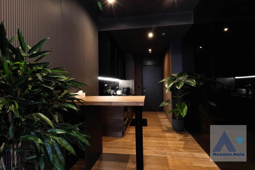 5  1 br Condominium for rent and sale in Ploenchit ,Bangkok BTS Ploenchit at MUNIQ Langsuan AA39840